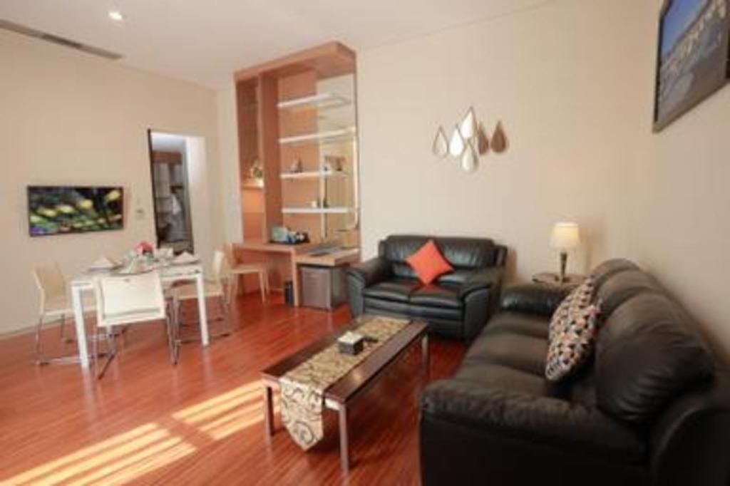 Megaland Hotel Solo מראה חיצוני תמונה