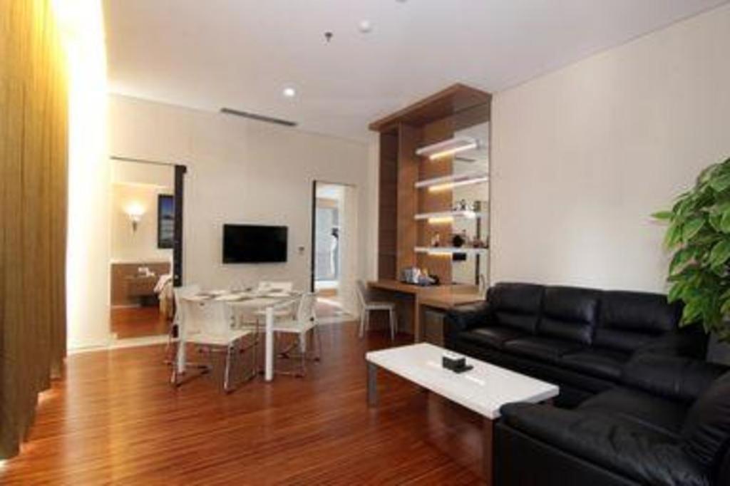 Megaland Hotel Solo מראה חיצוני תמונה