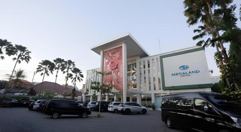 Megaland Hotel Solo מראה חיצוני תמונה
